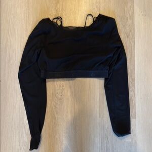 ALO Yoga Black Mesh Fitted Crop top